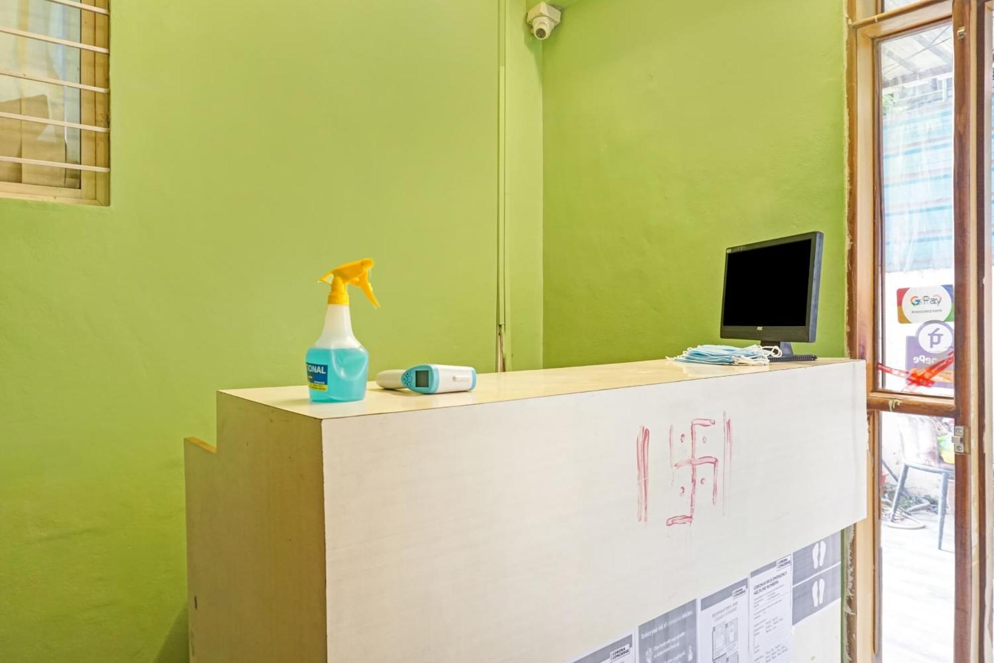Hotel O 24K Inn Mundhva Εξωτερικό φωτογραφία